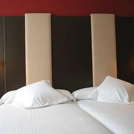 Azz Pamplona Norte Hotel