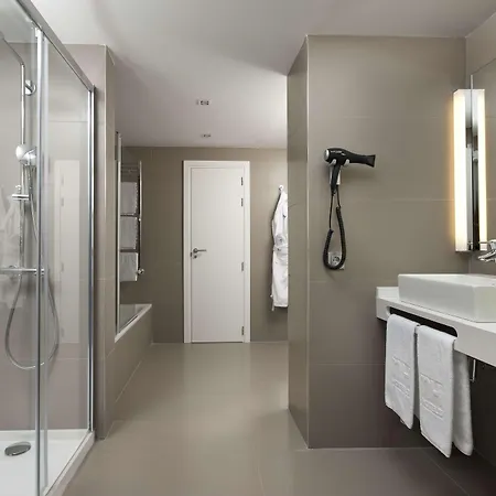 Nh Iruña Park 4*