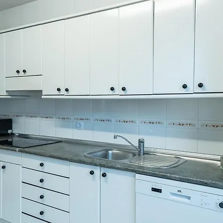 Apartment Coqueto 2 *