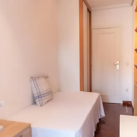 Comodo Y Funcional Apartamento En Iturrama Apartment *