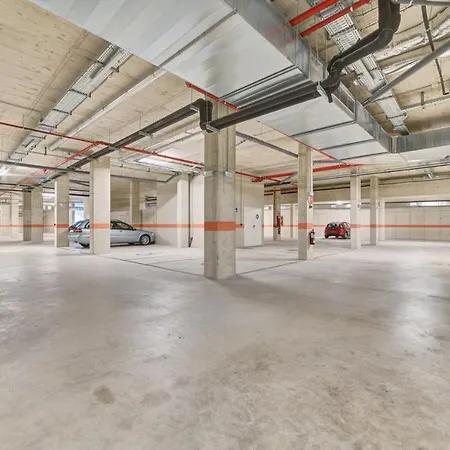 And Coliving Aparthotel *