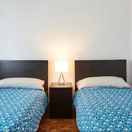 Apartamento Pamplona Apartment *