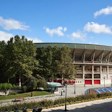 Tuapartamento Boutique & Art - Plaza De Toros * Pamplona