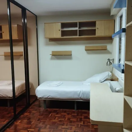 Mendebaldea Apartamento *