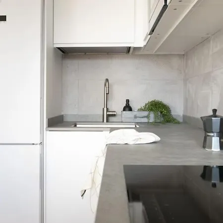La Nuez By Clabao Pamplona