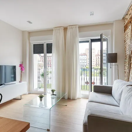 Apartment Tuapartamento - Boutique Plaza Del Castillo 29 *