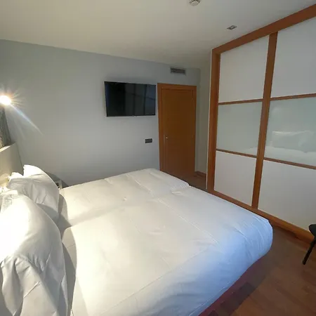 Apartahotel Ah San Fermín Pamplona