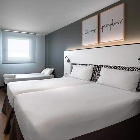Bed4u Pamplona Hotel Cordovilla