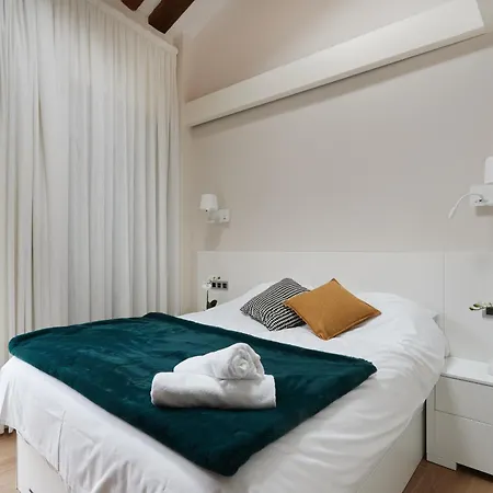 Apartment Tuapartamento - Boutique Plaza Del Castillo 29