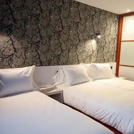 Apartahotel Ah San Fermín Pamplona