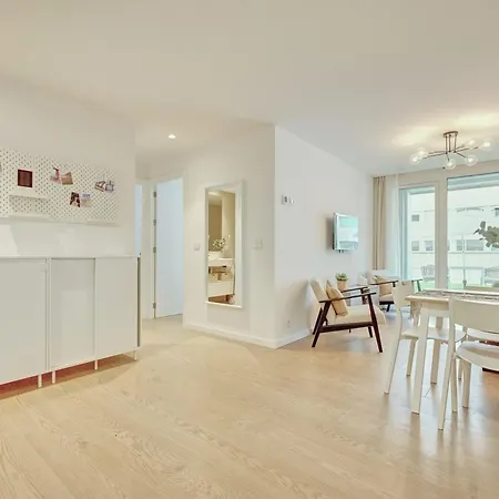 Salesianos By Clabao Apartment