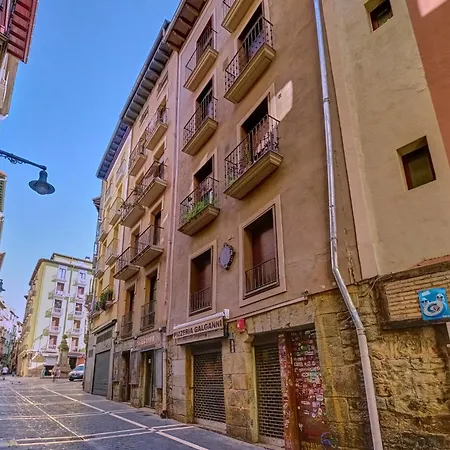 Alma De Navarreria By Clabao Apartment *