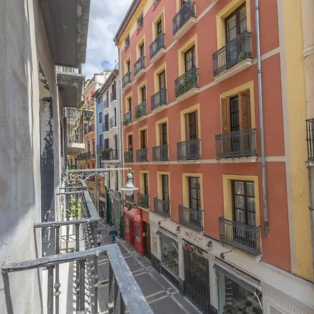 Tuapartamento Centro Ciudad - Calle Zapateria Apartment