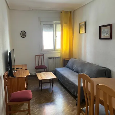 Apartment Virgen Del Rio Pamplona