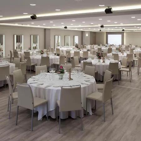 Nh Iruña Park 4* Pamplona