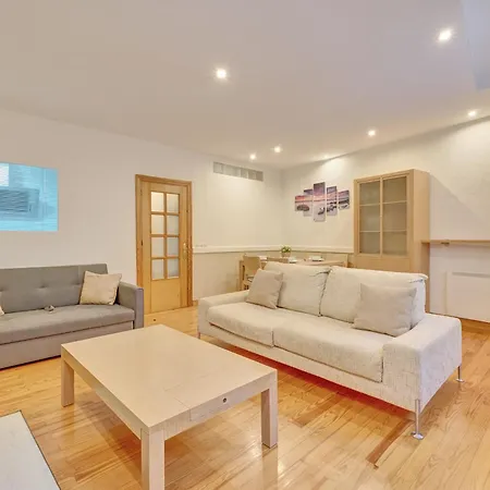 Apartment Ansoleaga By Clabao Pamplona