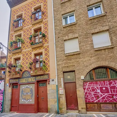 Apartment Dormitaleria By Clabao Pamplona