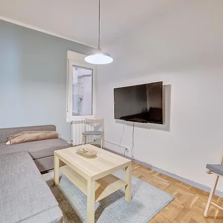Dormitaleria By Clabao * Pamplona
