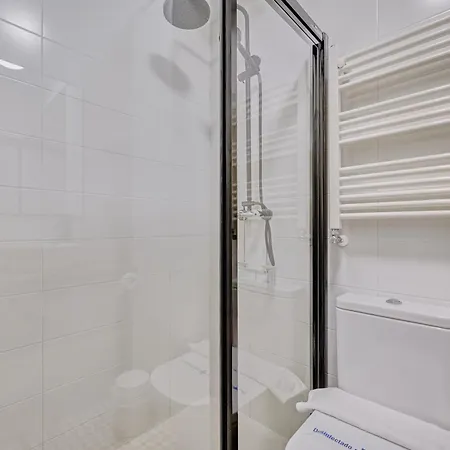 Dormitaleria By Clabao Apartment Pamplona
