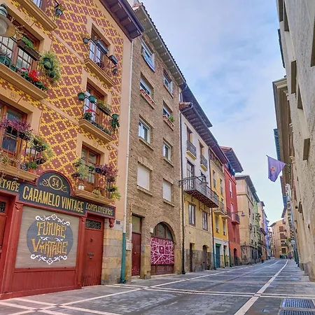 Apartment Dormitaleria By Clabao Pamplona