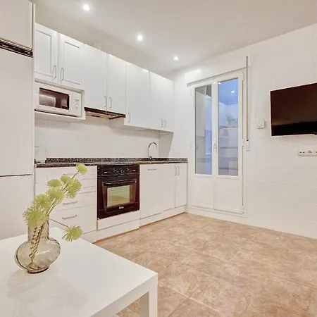 Apartamento La Casa De Cuadros By Clabao