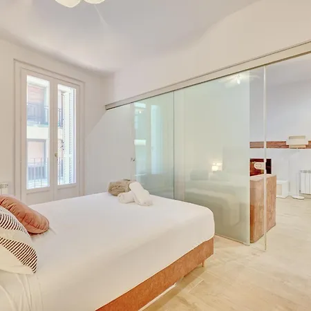 Tothom By Clabao Apartment Pamplona