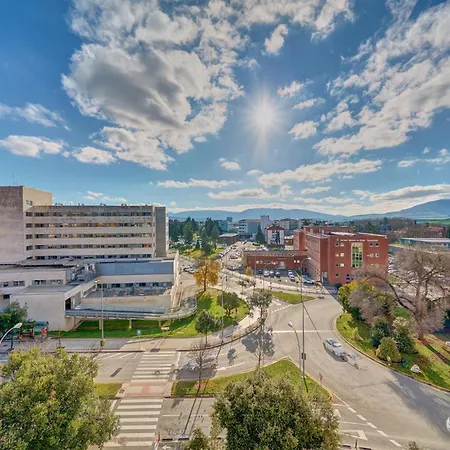 Apartamento Mendebaldea Hospitales Premium Pamplona