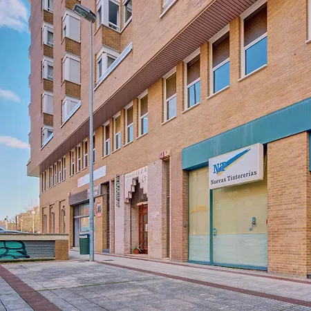 Mendebaldea Hospitales Premium Apartamento