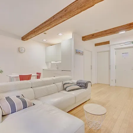 La Chapitela 7 By Clabao Apartment