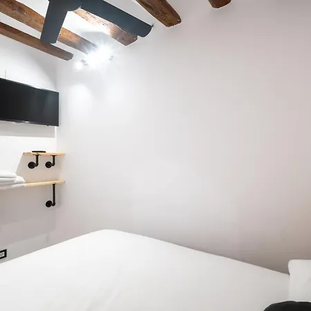 Apartment Encantador En El Corazon De *