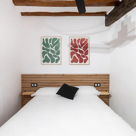 Encantador En El Corazon De Apartment
