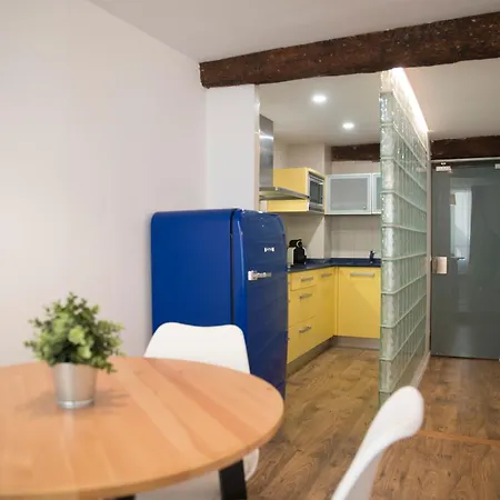 Dormitaleria 48 *