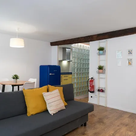 Dormitaleria 48