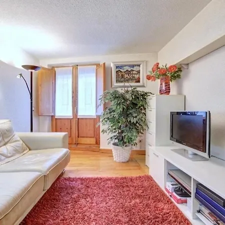 Apartment Experience The Running Of The Bulls From Your Balcony Pamplona