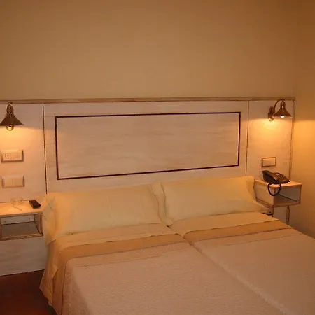 Castillo De Javier Hotel