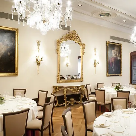 Palacio Guendulain Hotel Pamplona