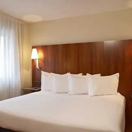 Hotel Ac Ciudad De 4*
