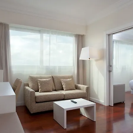 Nh Iruña Park 4*