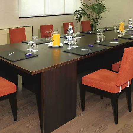 Nh Iruña Park Hotel Pamplona