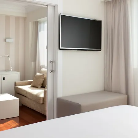 Nh Iruña Park Hotel Pamplona