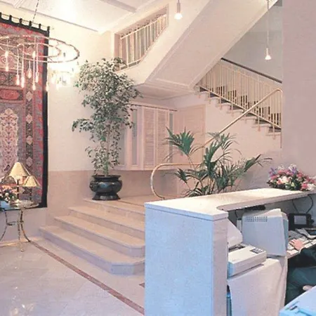 Avenida 3* Pamplona