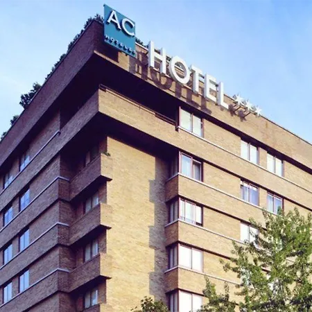 Hotel Ac Ciudad De 4*
