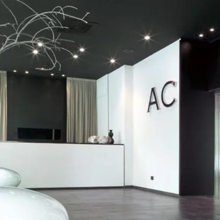 Hotel Ac Ciudad De 4*