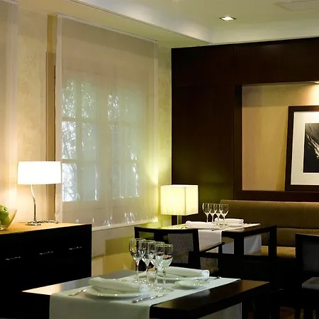 Nh Iruña Park 4*