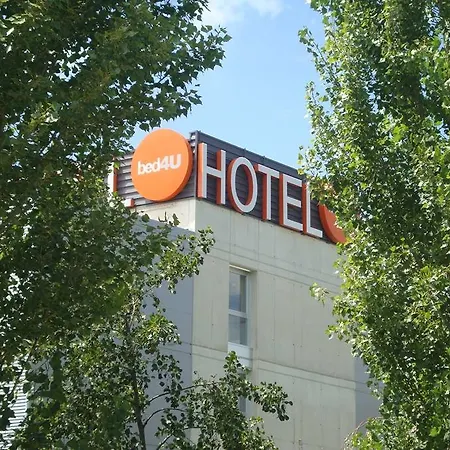 Bed4u Pamplona Hotel Cordovilla