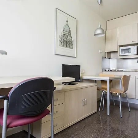 Residencia Universitaria Resa Abedules *