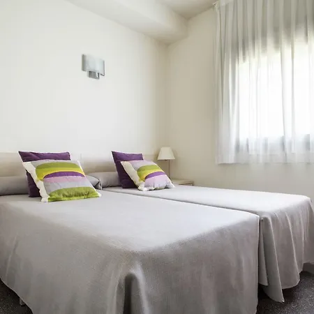 Apartment Residencia Universitaria Resa Abedules Pamplona