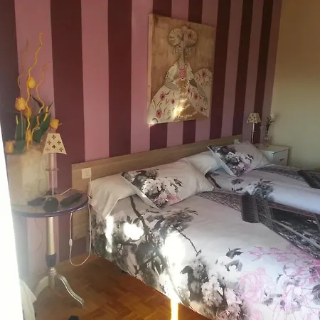 Apartahotel Iruña *