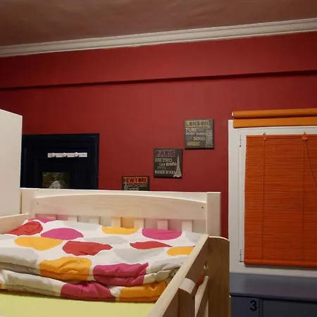 Hemingway Hostel Pamplona
