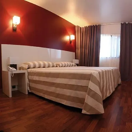 Apartahotel Ah San Fermín Pamplona